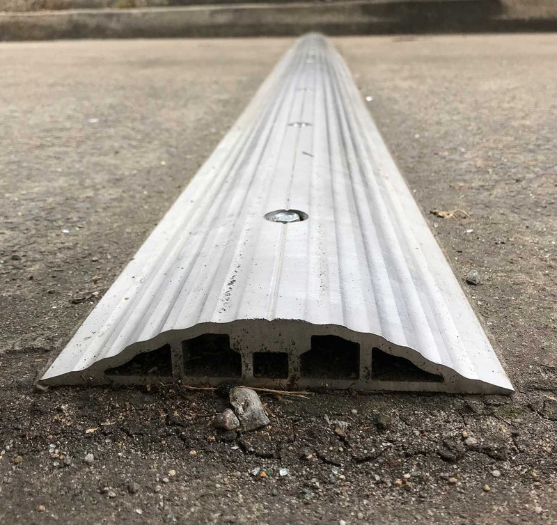 Aluminium Floor Bunding 1.2m x 184mm x x 30mm