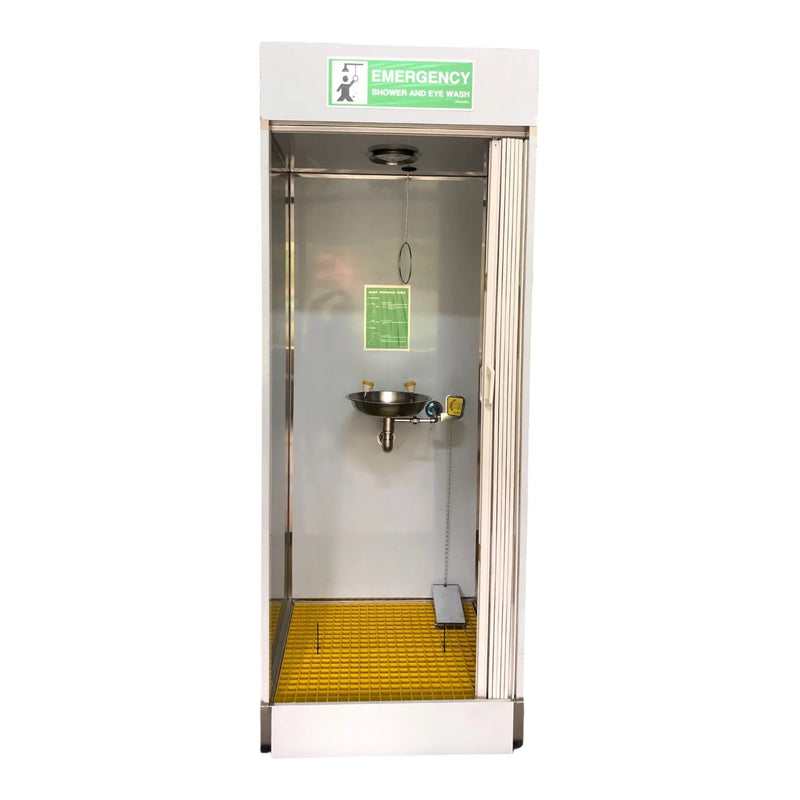 Spilldoc Enclosed Booth Safety Shower & Eyewash Station SDEBR2SE304